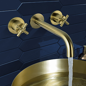 Bathroom taps by Bathrooms at Source Wandsworth